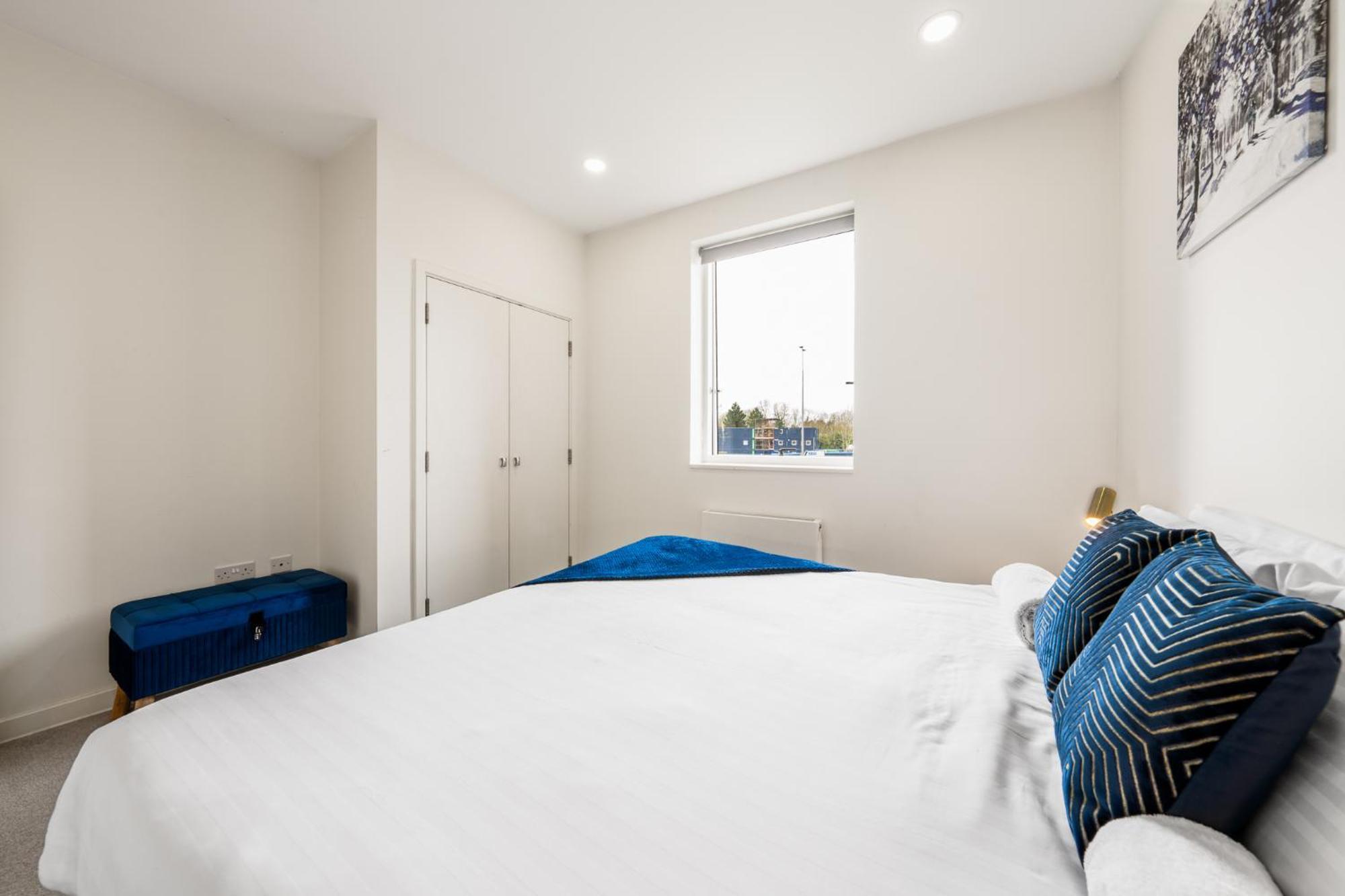 Luxury 1 Bedroom Serviced Apartment With Roof Terrace & Gym Stevenage Eksteriør billede