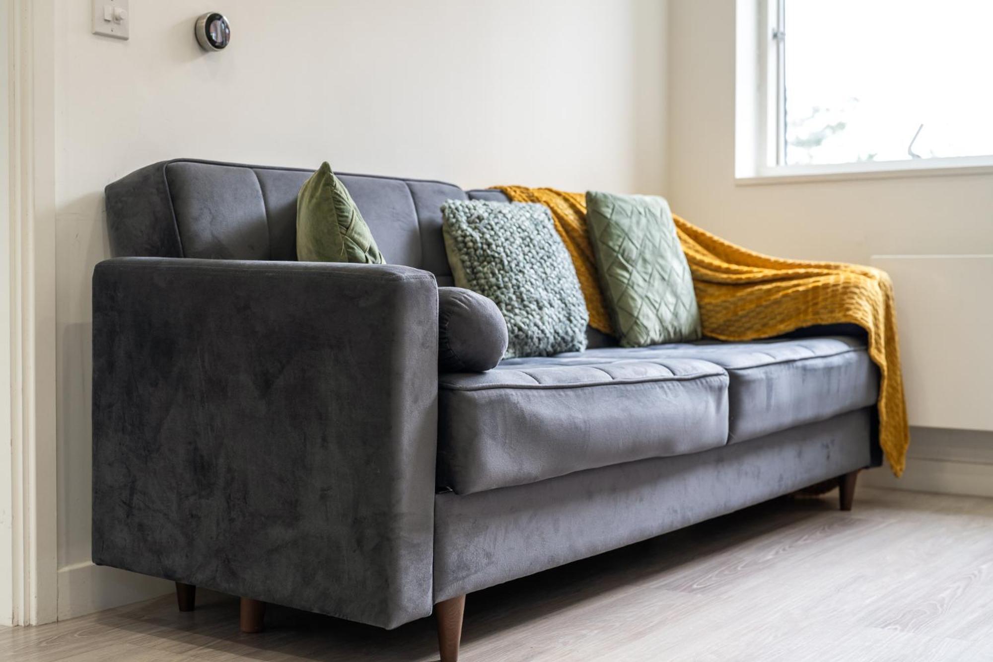 Luxury 1 Bedroom Serviced Apartment With Roof Terrace & Gym Stevenage Eksteriør billede