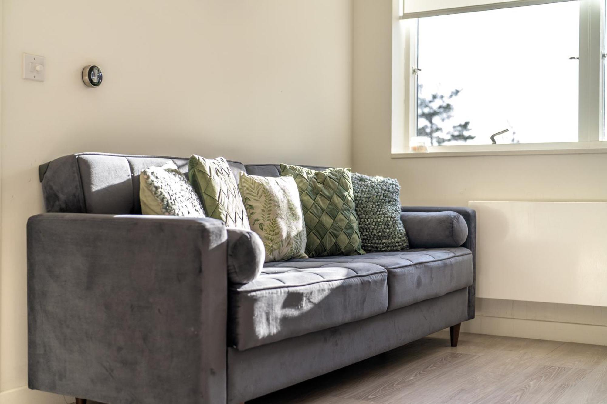 Luxury 1 Bedroom Serviced Apartment With Roof Terrace & Gym Stevenage Eksteriør billede